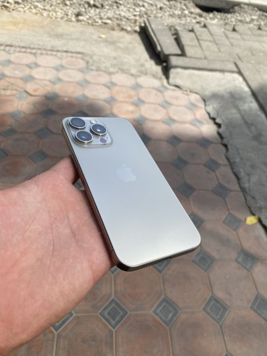 Iphone 15 pro max natural titanum
