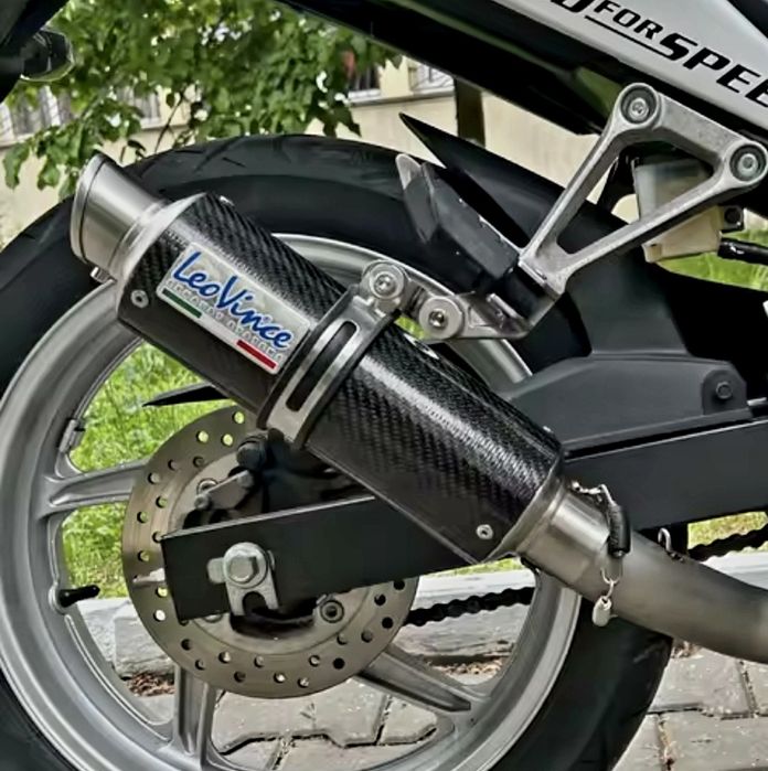 Evacuari moto carbon Sc Project/ Leovince 51mm/ toba moto racing