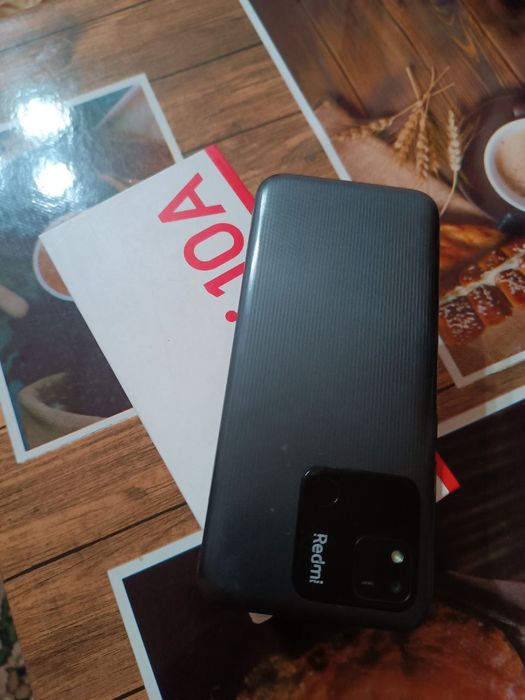 Телефон Редми 10а