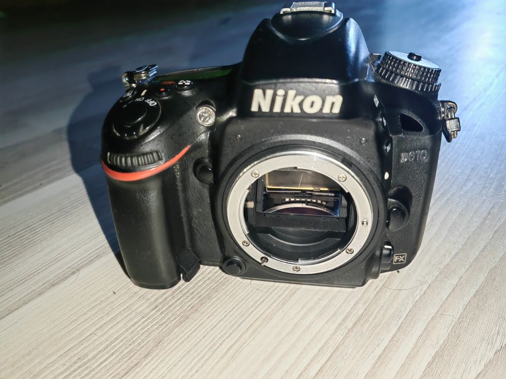 Vand Nikon D610 DSLR