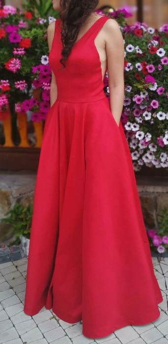 Rochie de nunta rosie