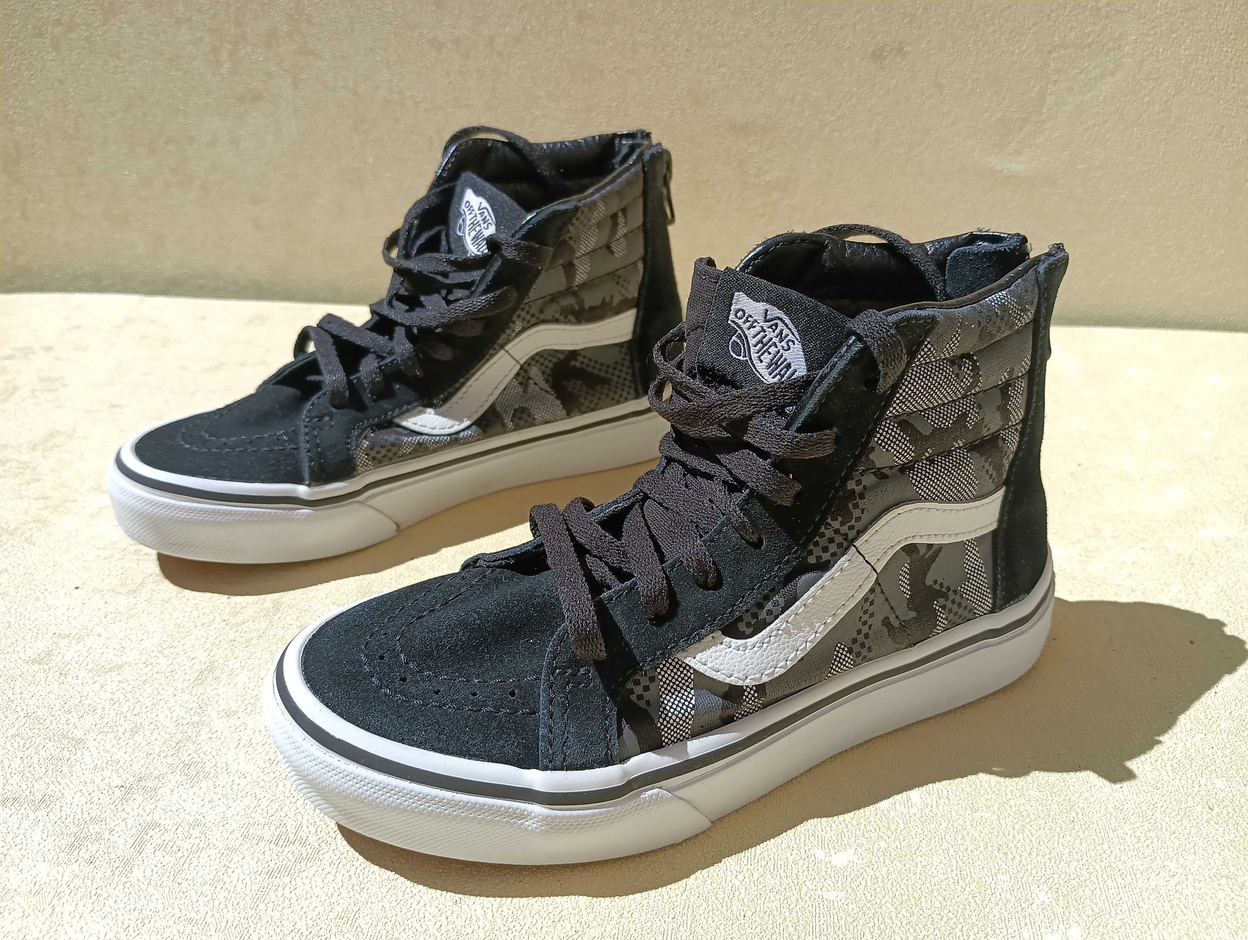 Vans Camuflage кожени N 31 - 21 лв
