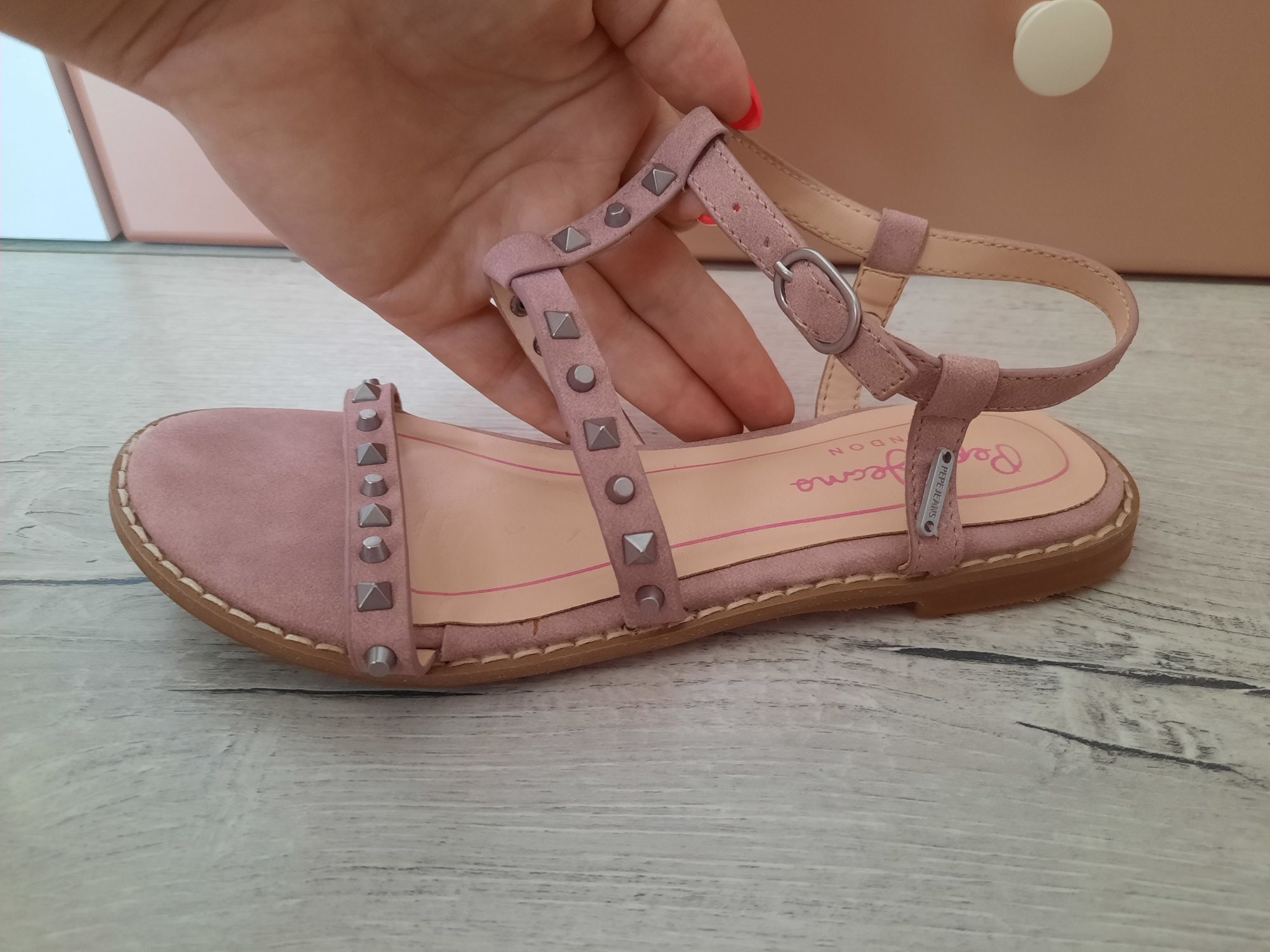 Сандали за момиче Pepe Jeans 33 номер
