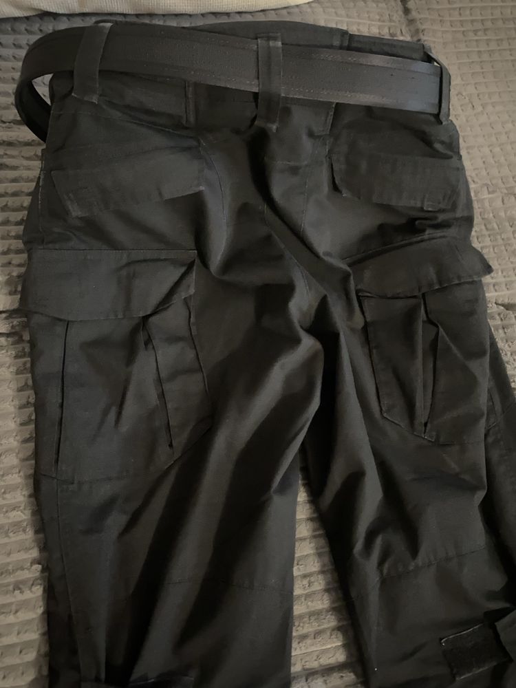 Pantaloni tactici / tactical pants