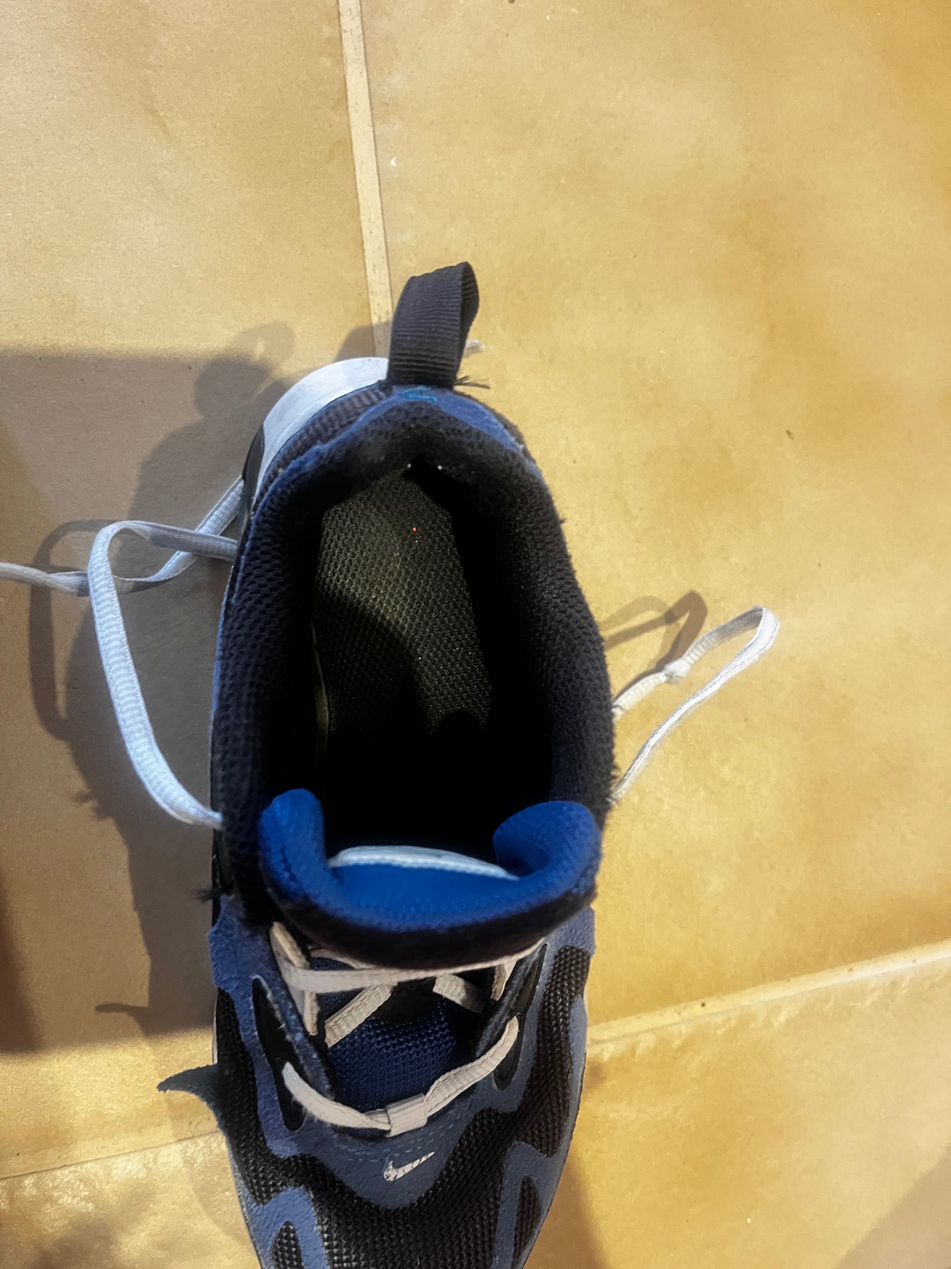 Оринални детски маратонки на Nike Air
