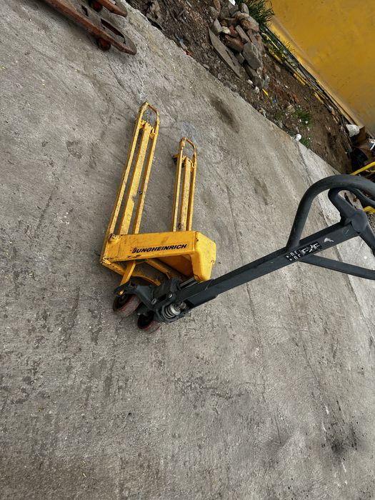 Liză manuală. De vânzare