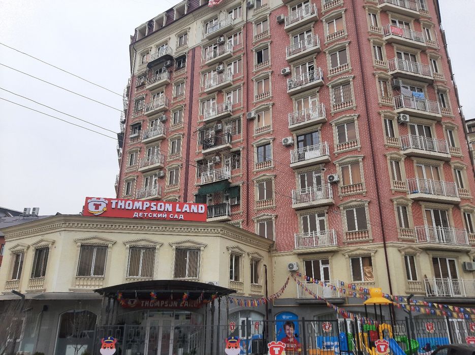 Продается 1 комнатная Юнусабад ЖК Хонсарой