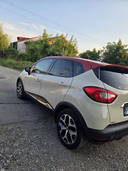 Vand Renault Captur 2015/ luna 07 / 1.5 DCI/90 CP 140 mii km!!!