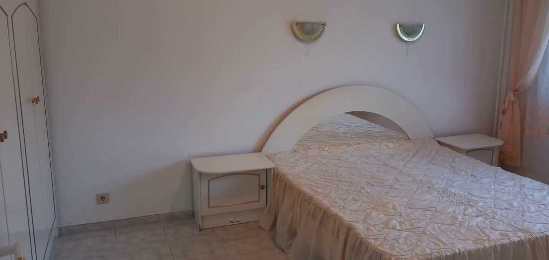 Дава се под наем Двустаен апартамент в Пловдив, Център - 65 кв.м за 315 € - Снимка #4