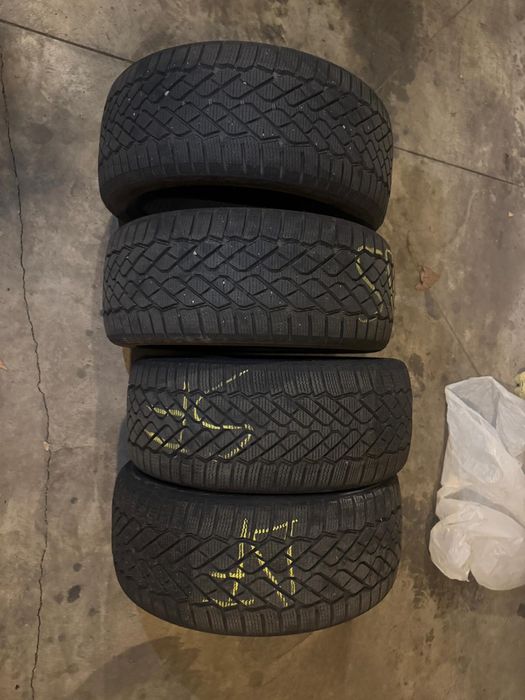 Anvelope Skoda Superb aproape noi