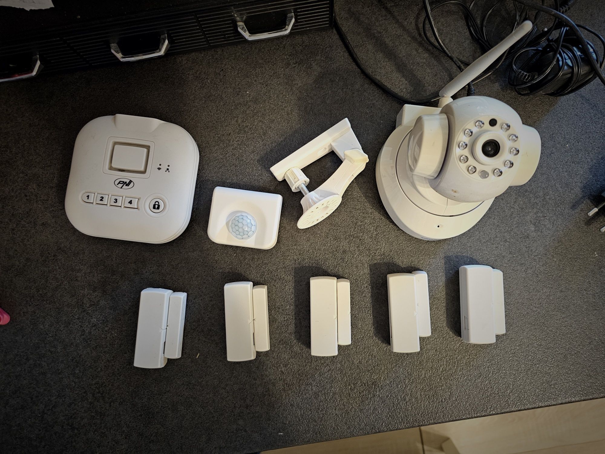 Vand sistem de securitate wireless PNI