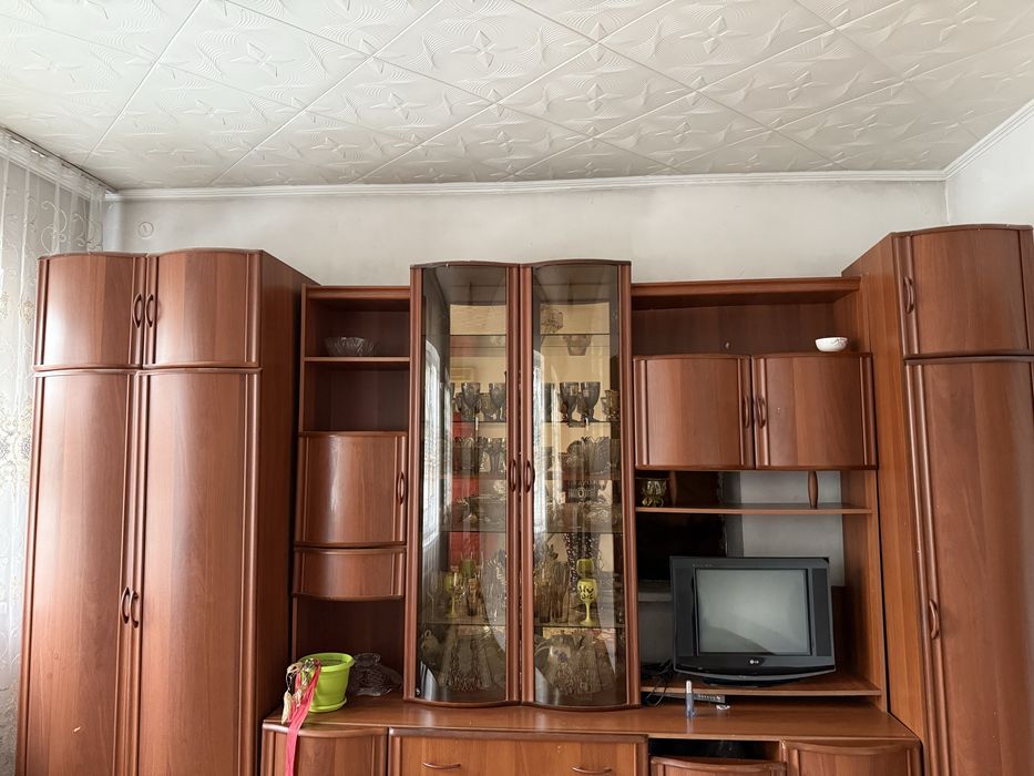 Продом шкаф,спальный гарнитура,манежка,детская