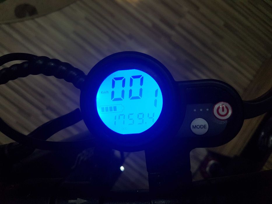 Dezmembrez Trotineta electrica SPEEDXMAN 8- 9 UP (2021) 48v/15Ah LG