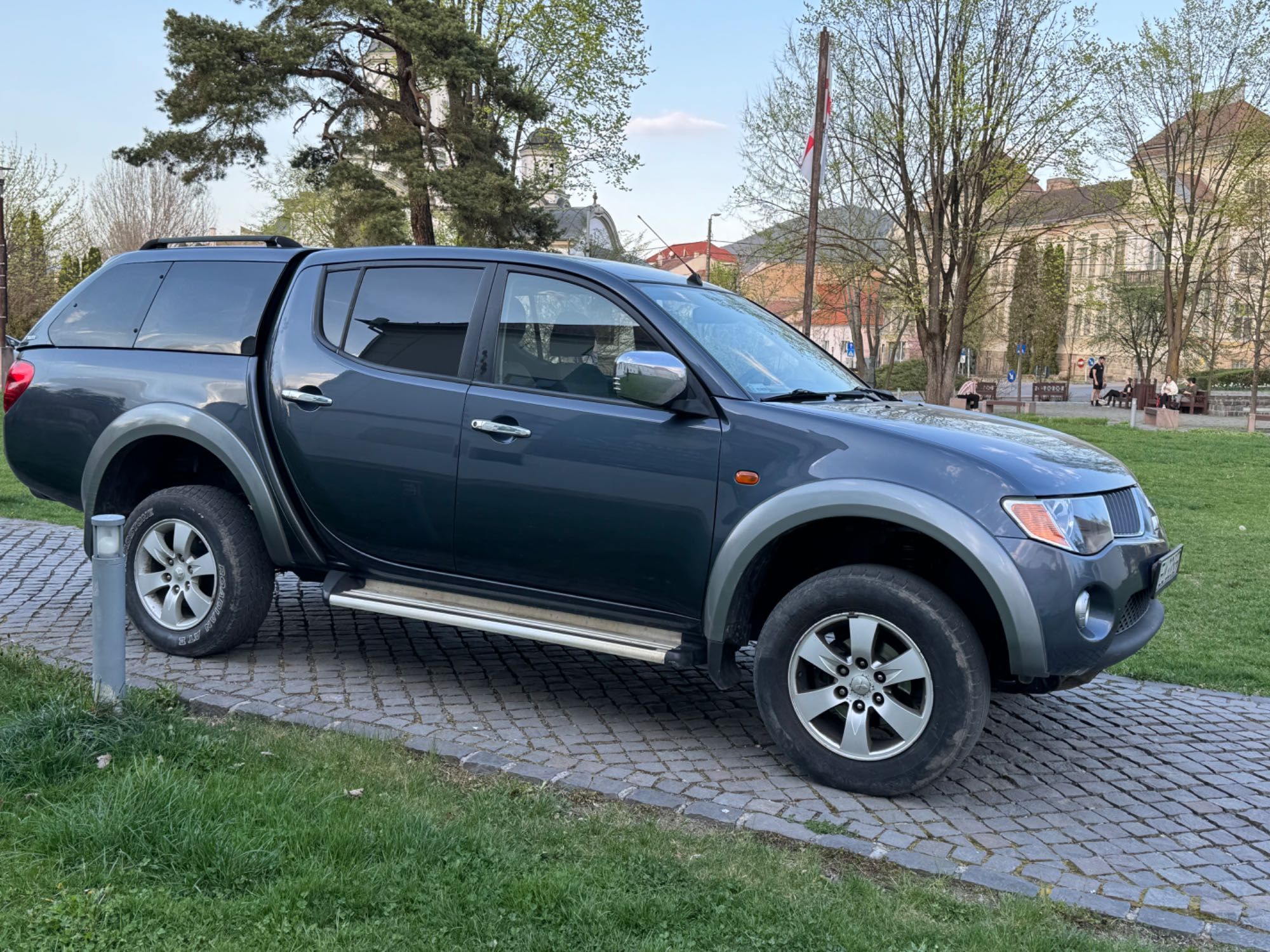 Mitsubishi l200 2008