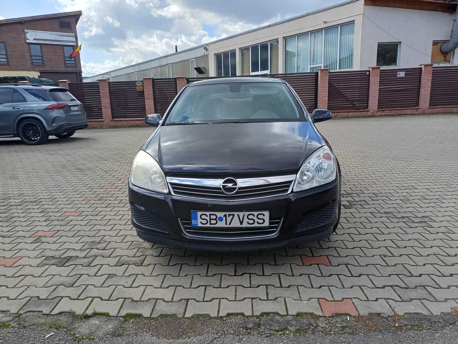 Vand Opel Astra din 2008