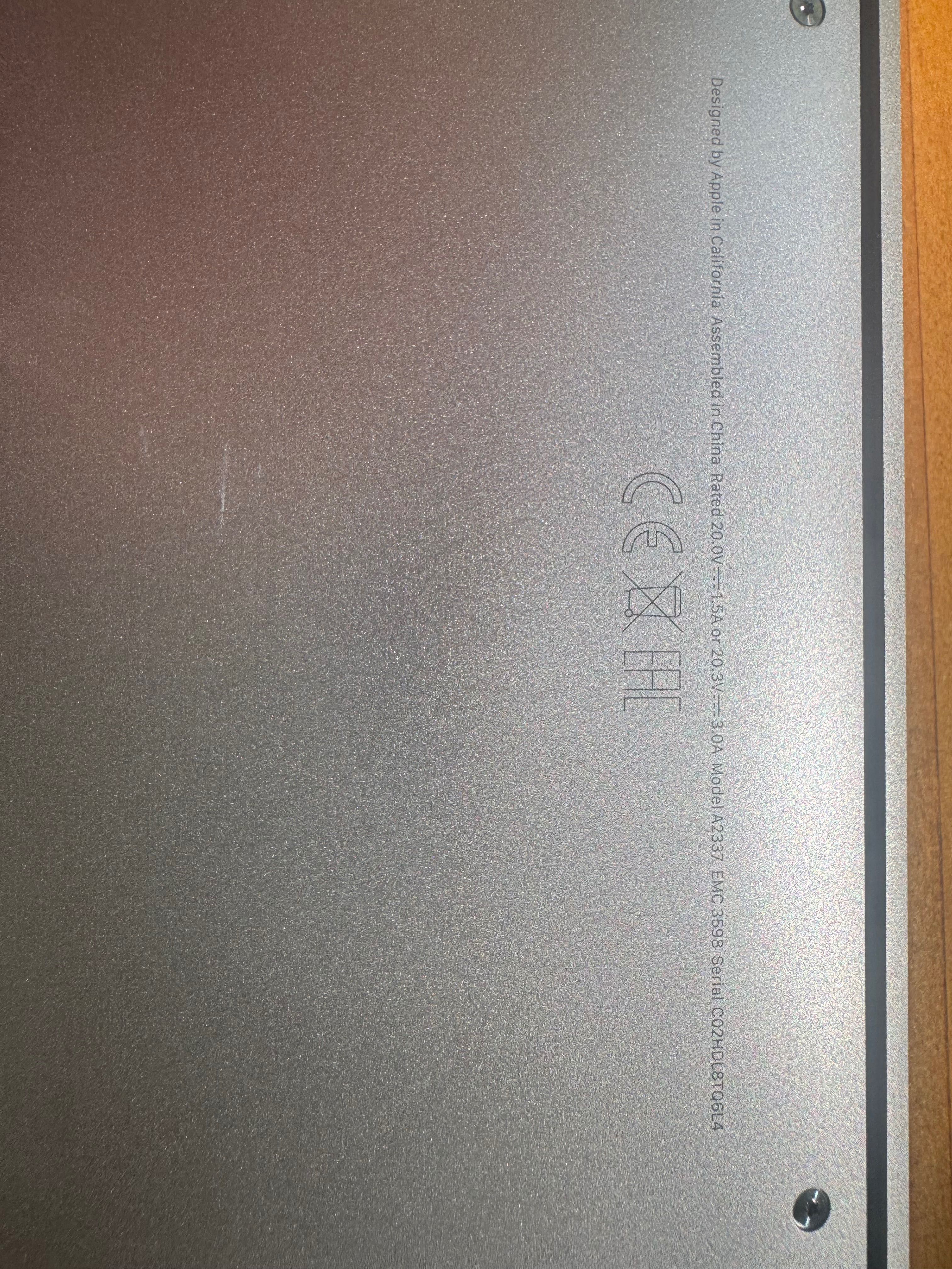 13-inch MacBook Air with Apple M1 chip
