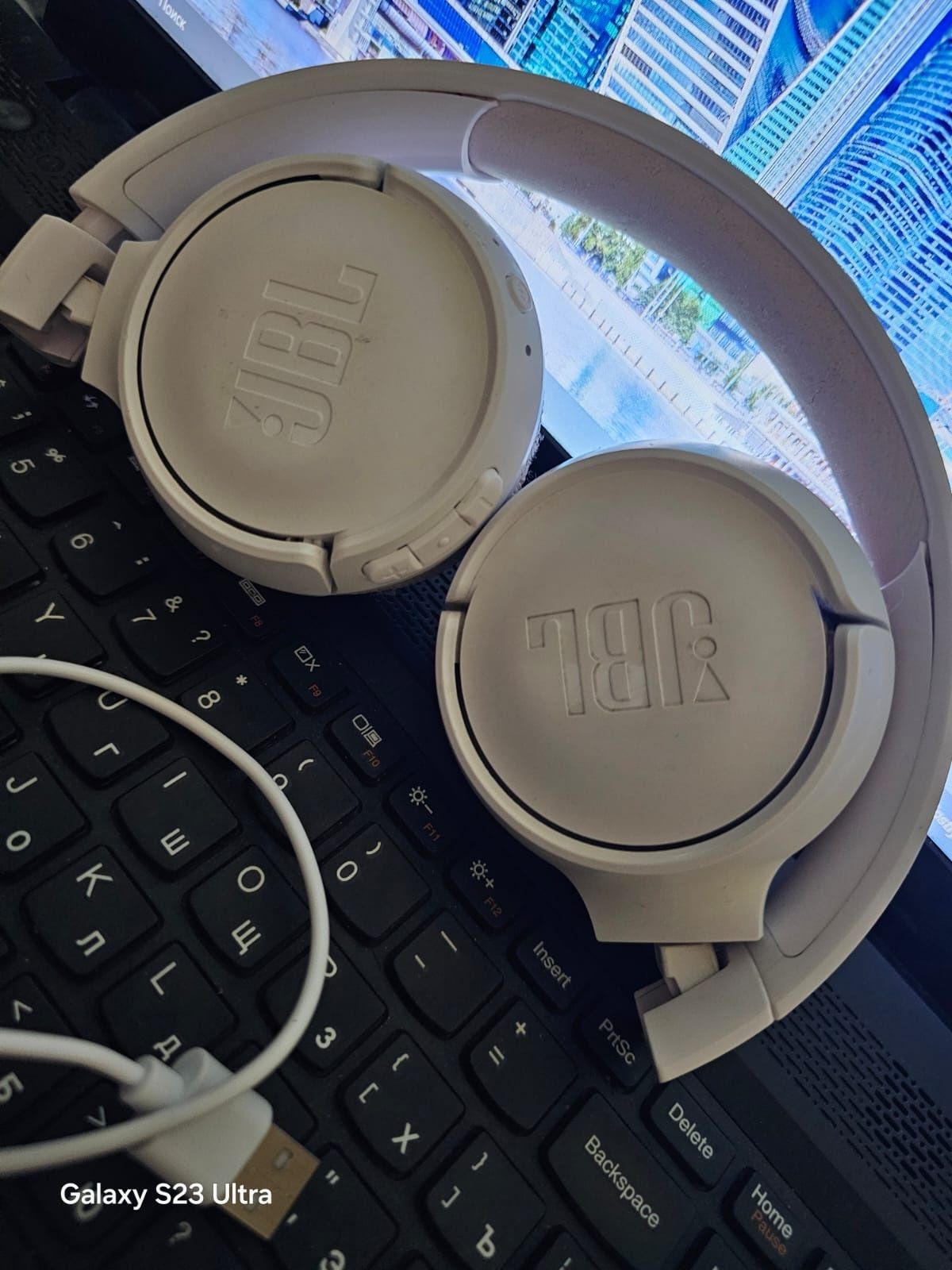 бесплатные наушники   JBL TUNE 510BT