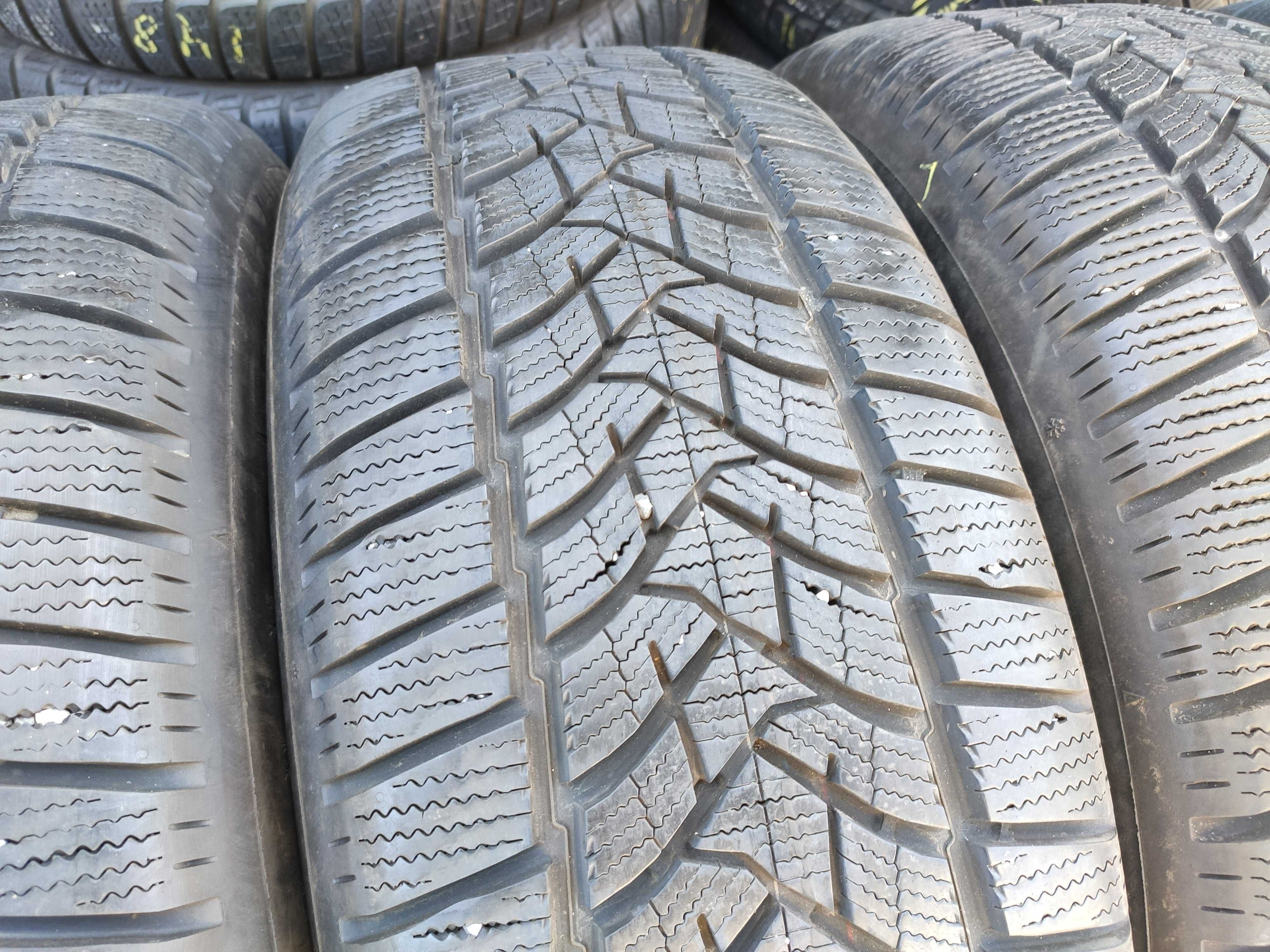 4бр Зимни Гуми 235 60 17 - Goodyear