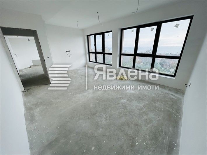 Модерна нова къща с морска панорама!