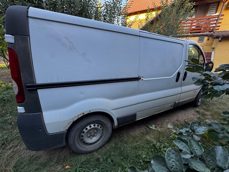 Renault Trafic autoutilitara 2008