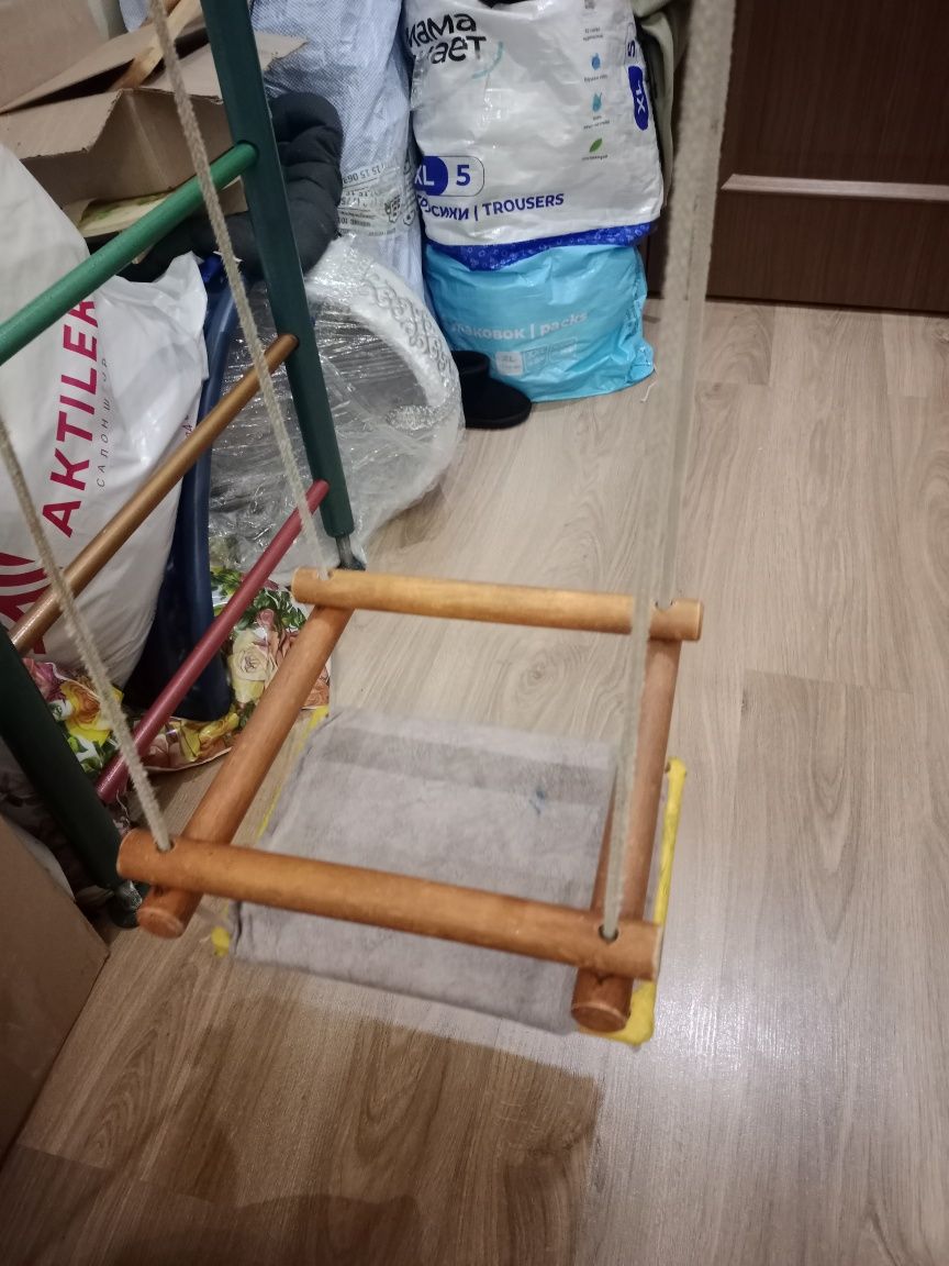 Продам шведский стена