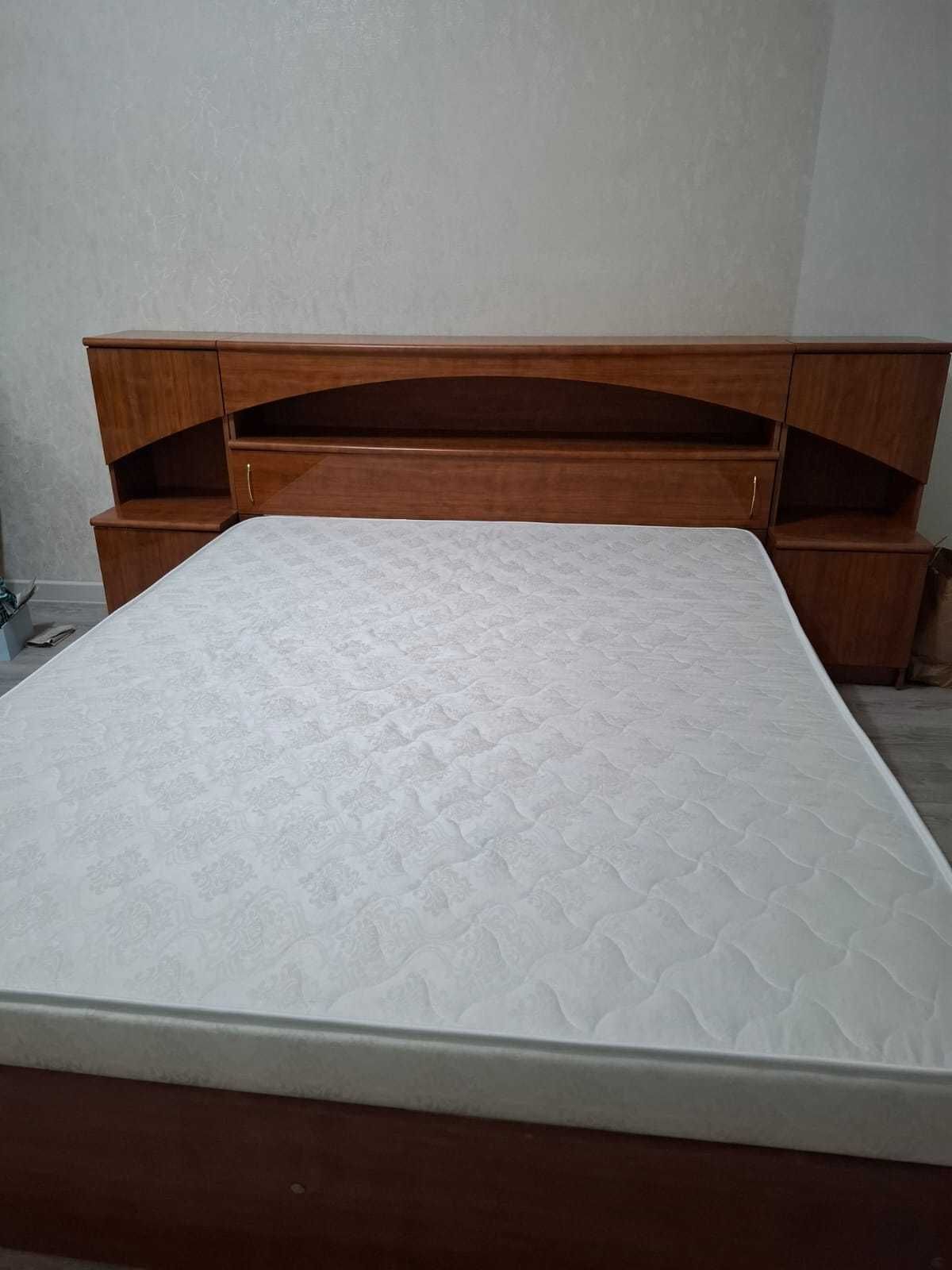 Продам двуспальную Кровать