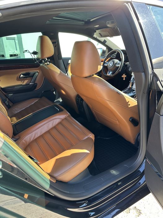 Vw Passat CC R-Line// Panoramic// DSG//ParkAssist// Dynaudio//Full//