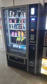 Снек, вендинг автомат Foodbox Lift Unicum
