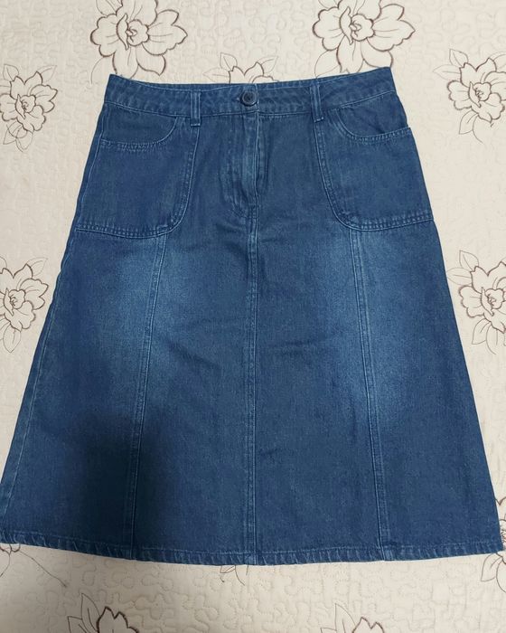 Fusta pana la genunchi Forever21, model in A, culoare albastru [M]