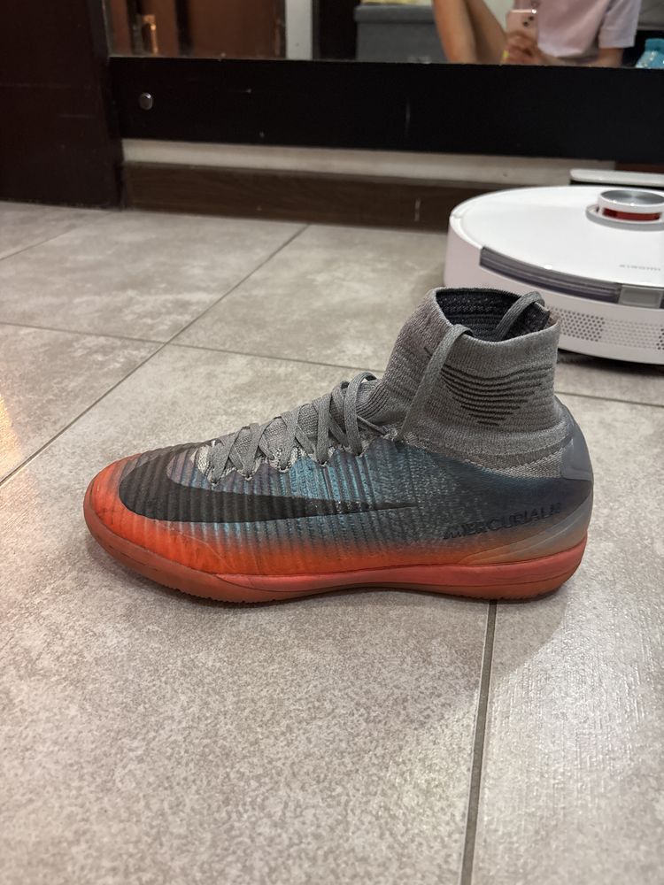 Nike MercuriaX proximo CR7
