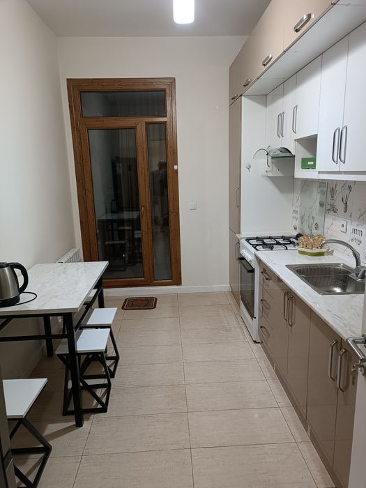 Сдаю в аренду новостройку в Алмазар Сити 2х ком. 69 КВ. М. 2-балкона