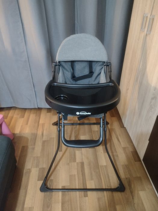 Scaun masă bebe, max 15 kg.