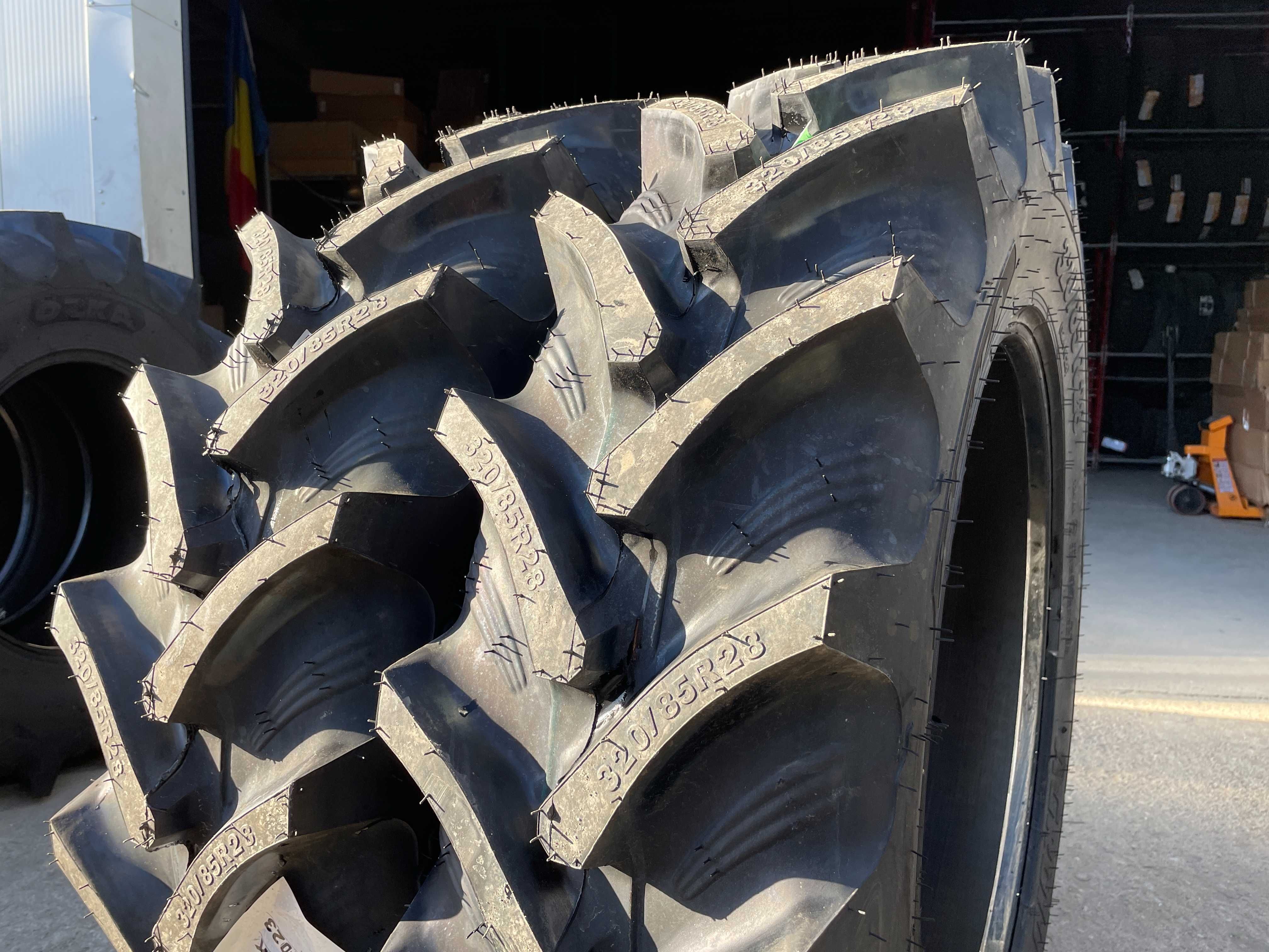 Marca OZKA pentru tractor fata 320/85R28 cauciucuri radiale