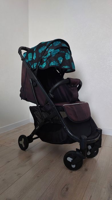 Коляска прогулочная Mstar