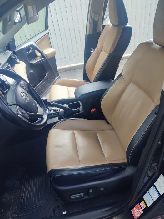 Vand Toyota RAV4 hybrid 4x4 full option, gama luxury, an 2016,jbl, 360