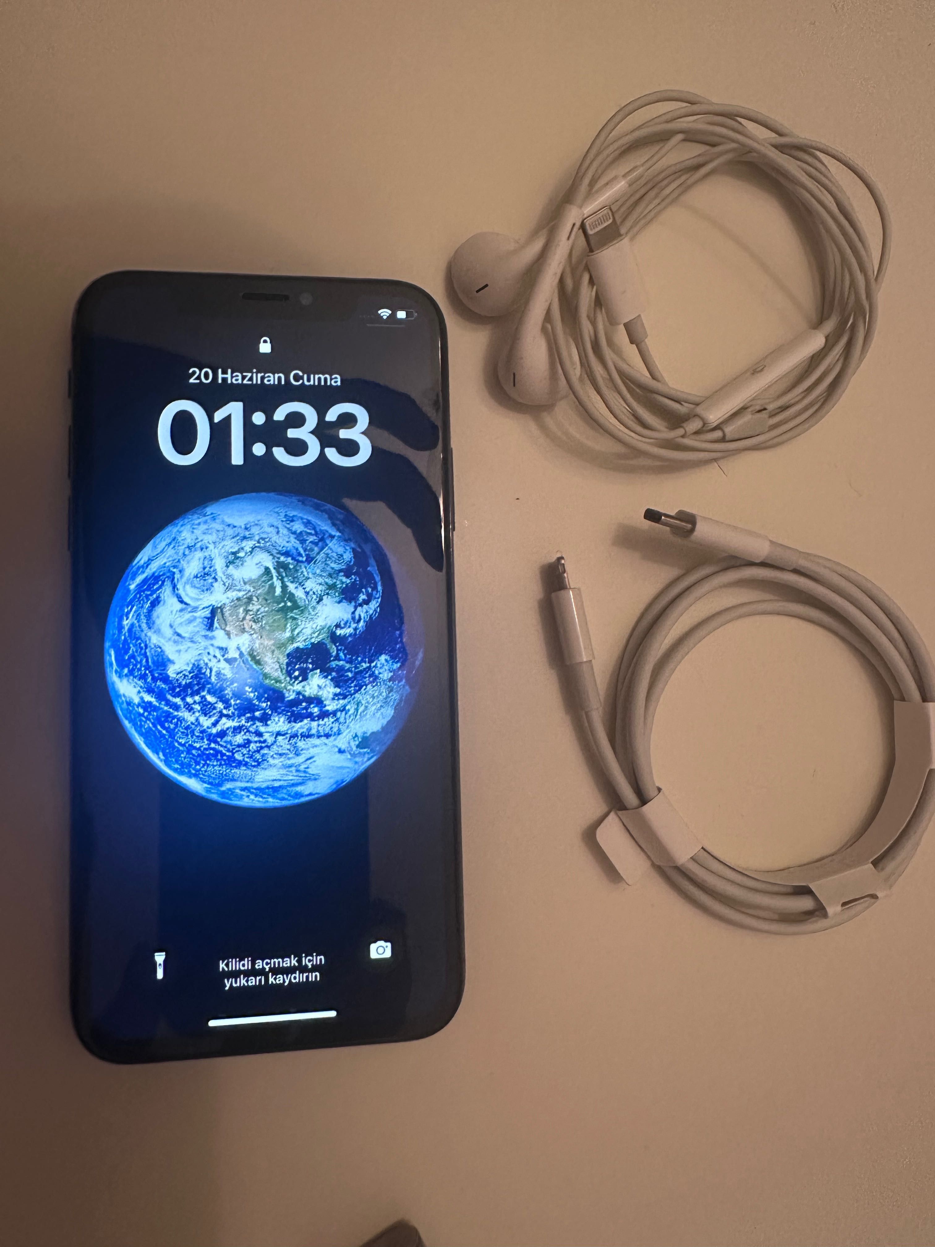 İphone X 64Gb 83%