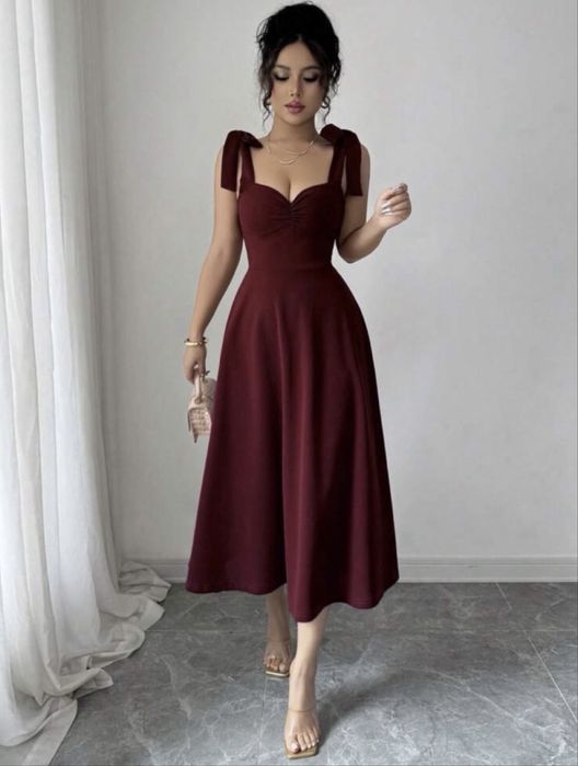Rochie midi vișinie