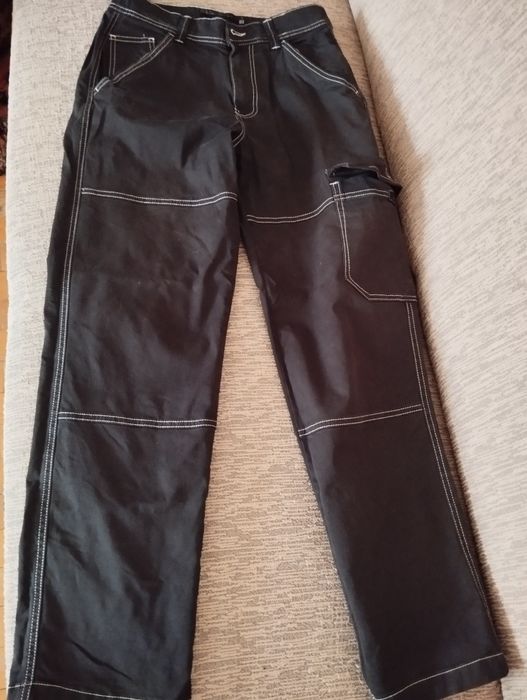 Pantaloni cargo Bershka