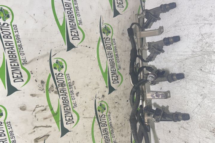 Rampa injectoare Opel Astra H