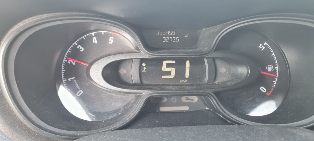 Opel Vivaro 1.6 Usi clusinante pe ambele părți