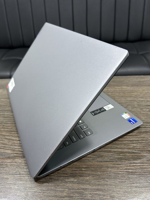 мощный 8-ядерный i7 ноутбук Lenovo IdeaPad 3, для графии и IT