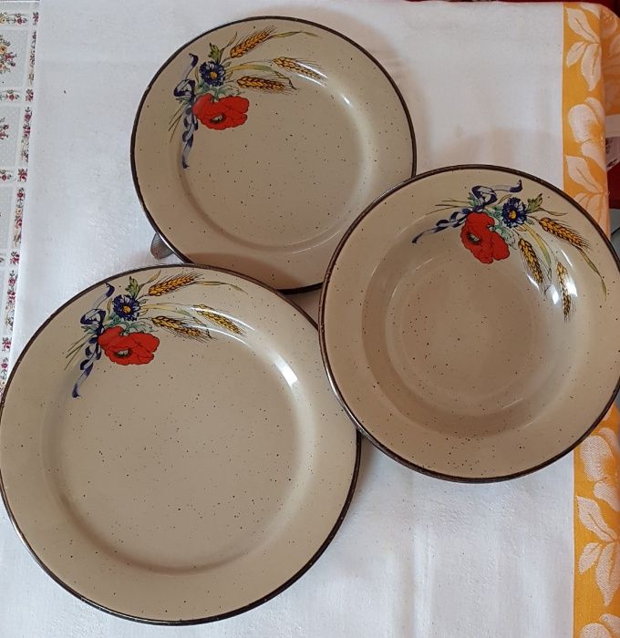 Vand set vase ceramica pt.1 persoana.