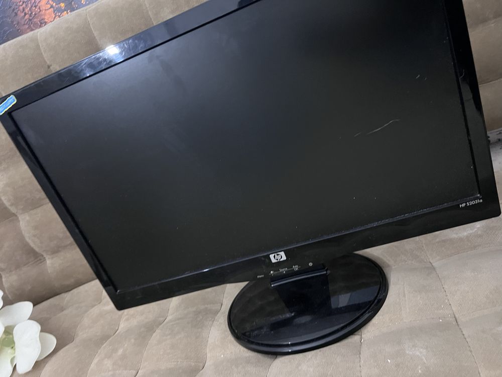 Monitor HP S2301a