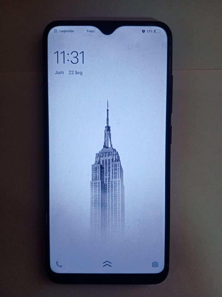 Vivo Y1s    ideal