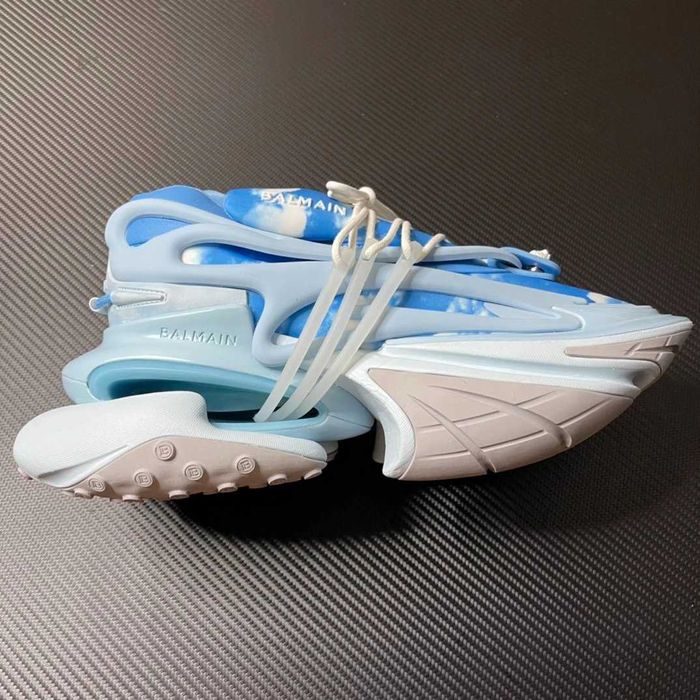 Balmain Unicorn Orice Model