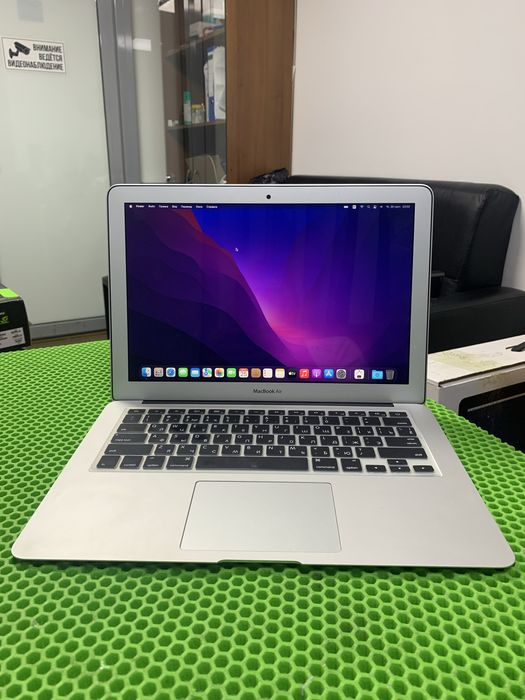 MacBook Air 2017. i5.8gb. Ssd 256gb. Рассрочка есть.
