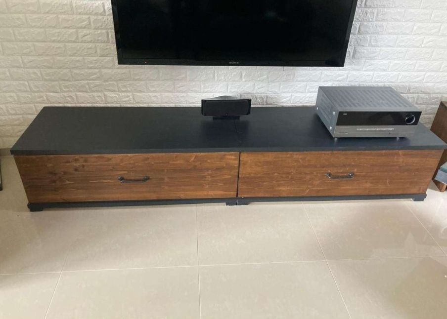 Vand mobilier living