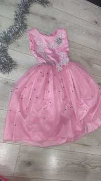 Платье нарядное на девочку 5 - 6 лет