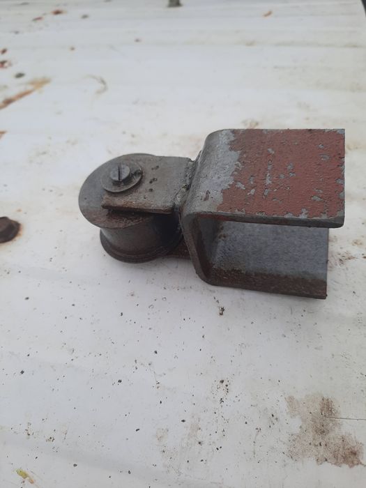 Role pt porti glisante pe sina