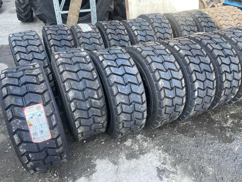 Cauciucuri noi 10-16.5 anvelope made in RUSIA pentru bobcat